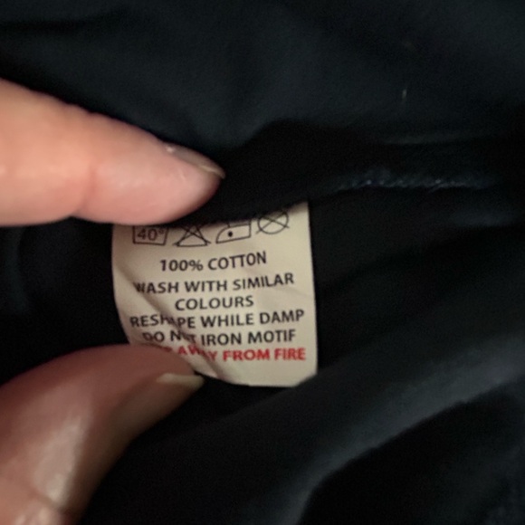 Irish memories, black short sleeve with leprechaun on the front - Picture 5 of 7